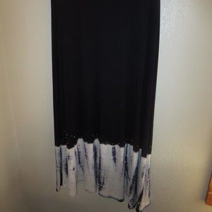 Maxi Skirt- NWOT- Size M- Navy